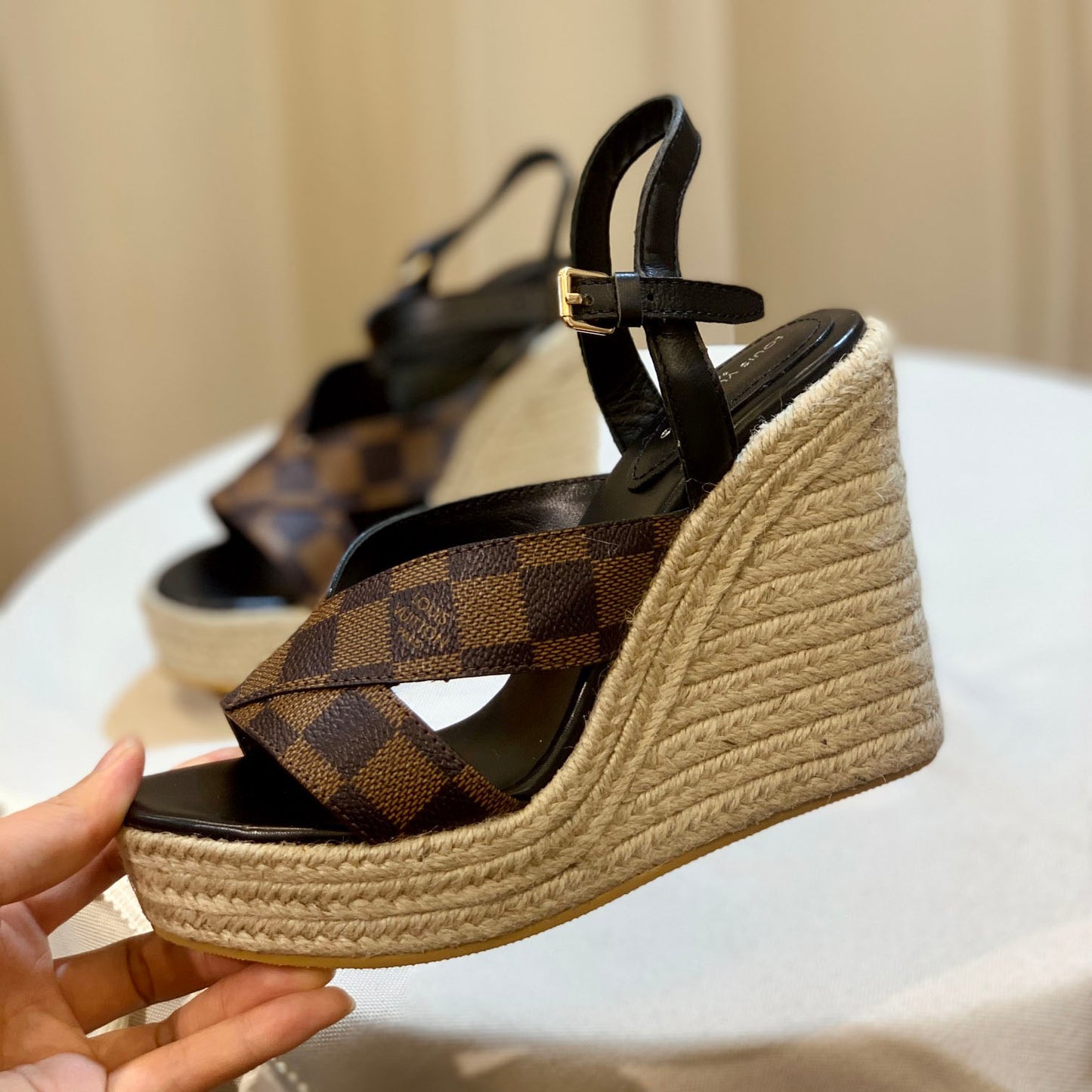 New comfortable T-shaped buckle women's sandals CYL10041034