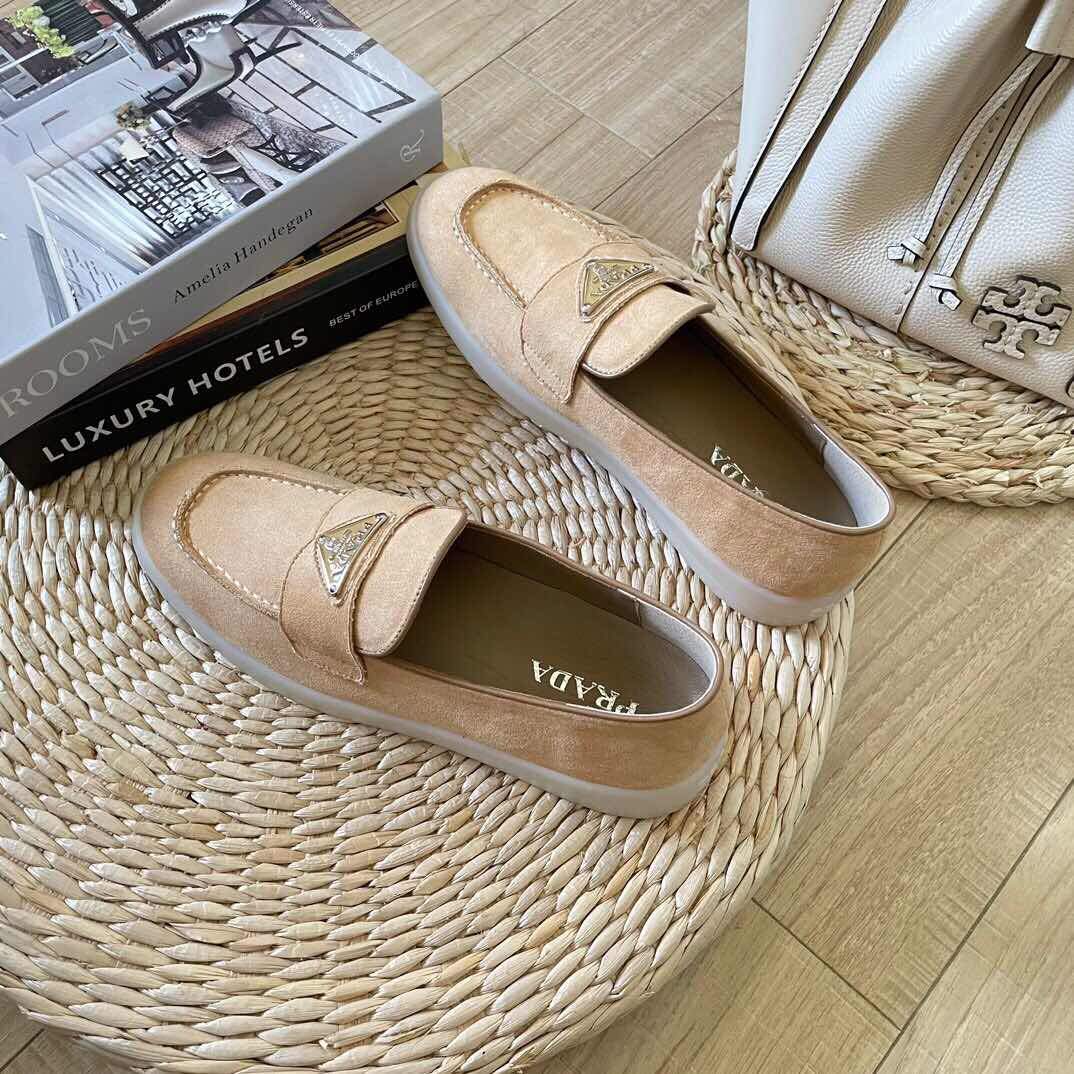 New fashionable and versatile loafers 1024011913