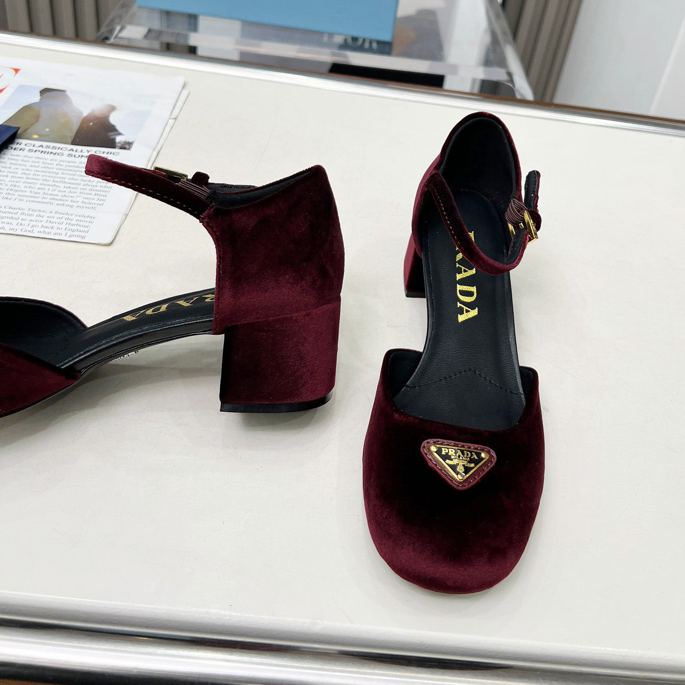 New Lambskin Fashionable and Versatile Women's Shoes Sandals 1024022316
