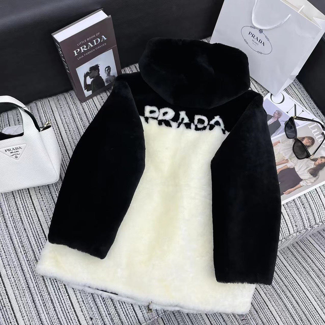 PR autumn and winter contrast color hooded jacket (double-sided) 1824101201
