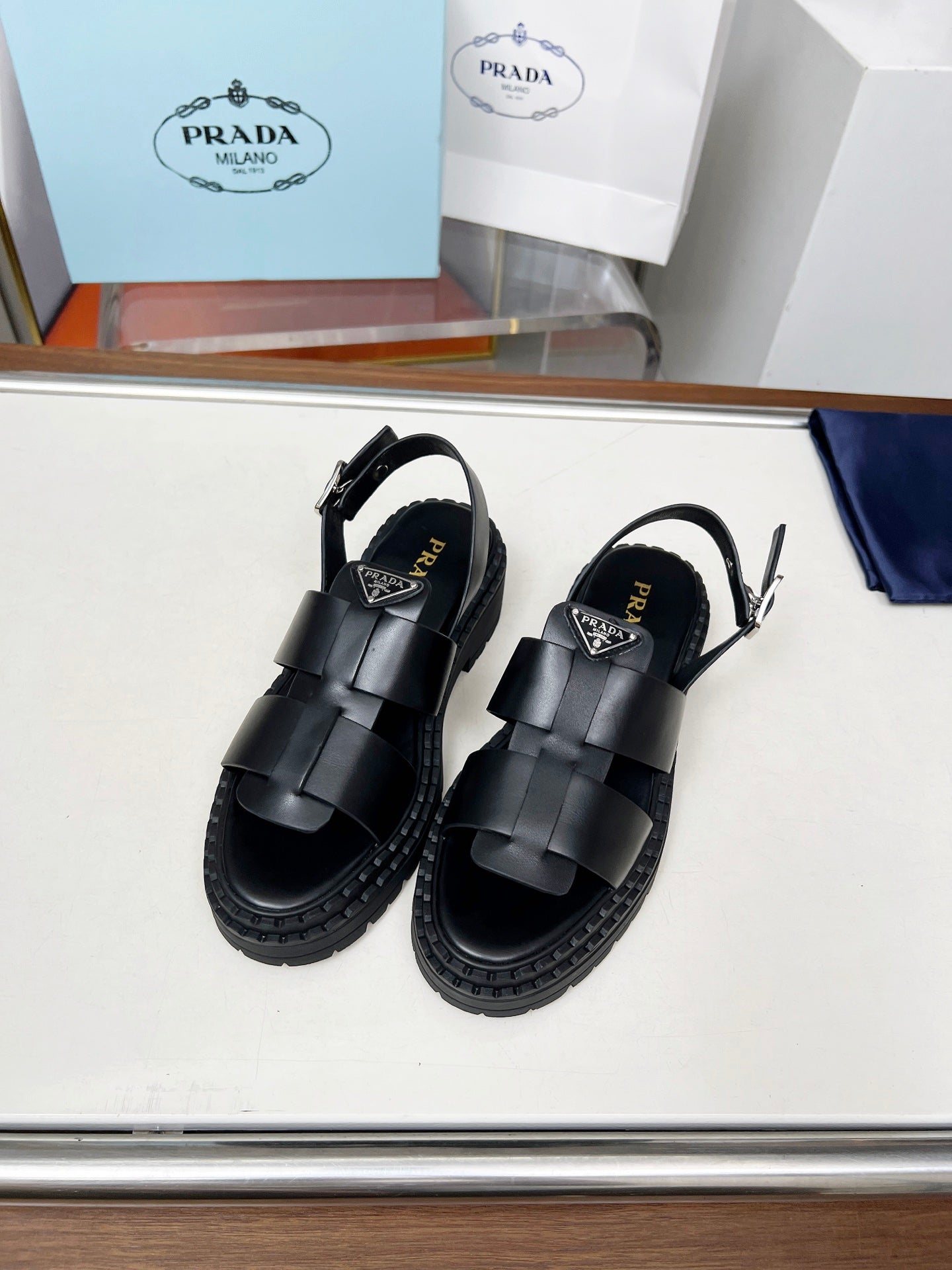 PR sandals 1825051904