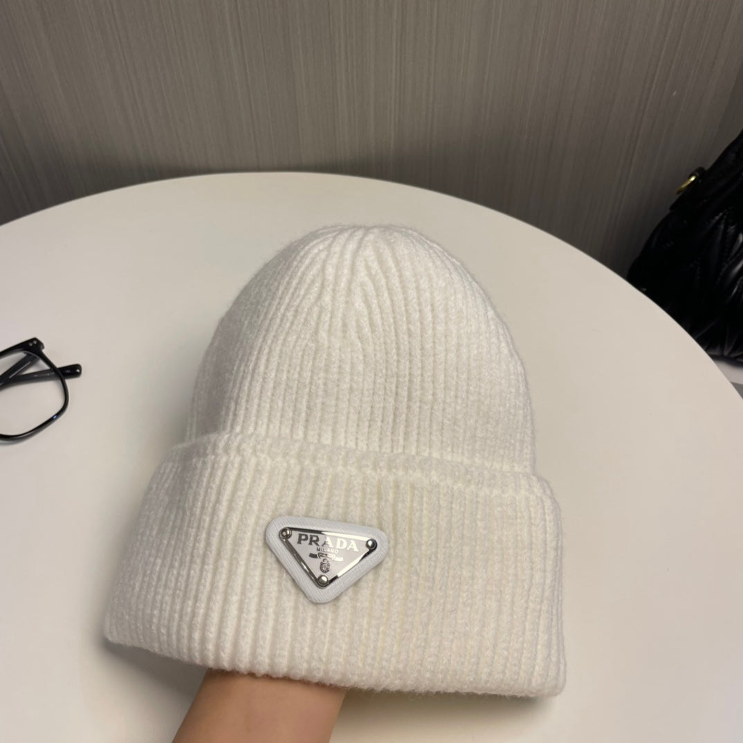 PR Wool and cashmere beanie 1824101611