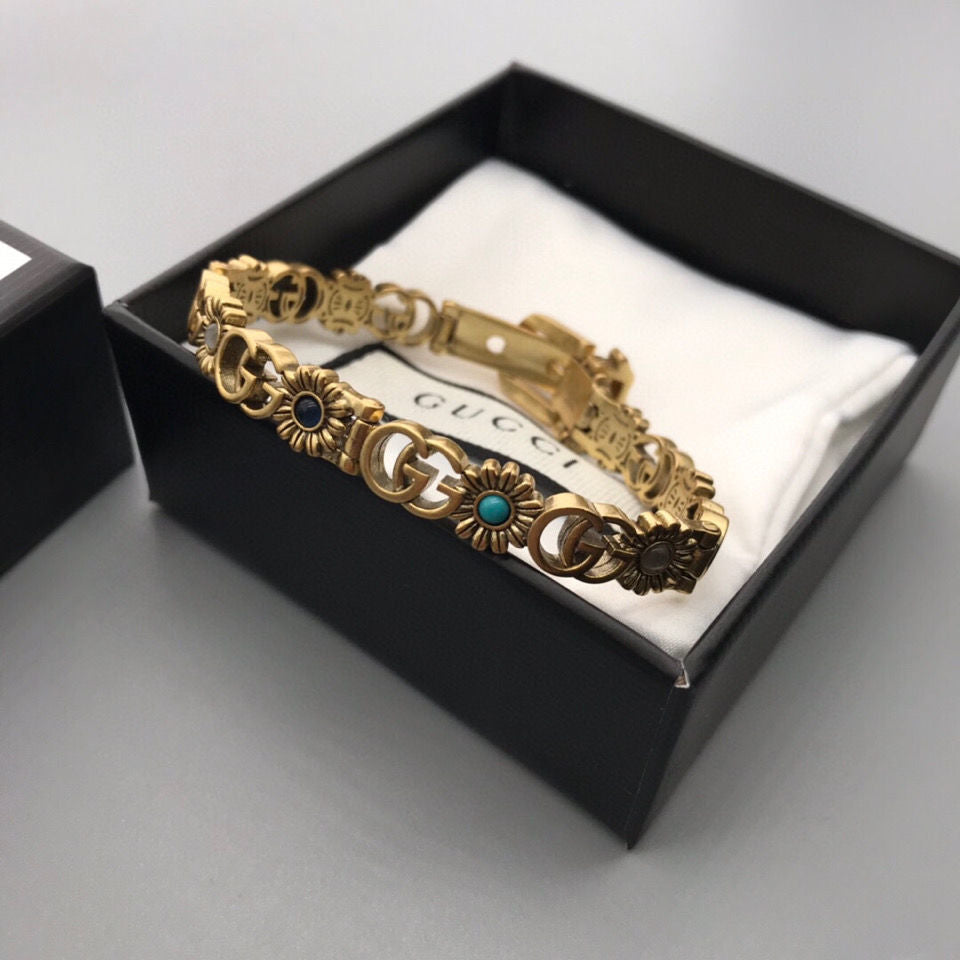 Vintage Alphabet Bracelet XC0823072101