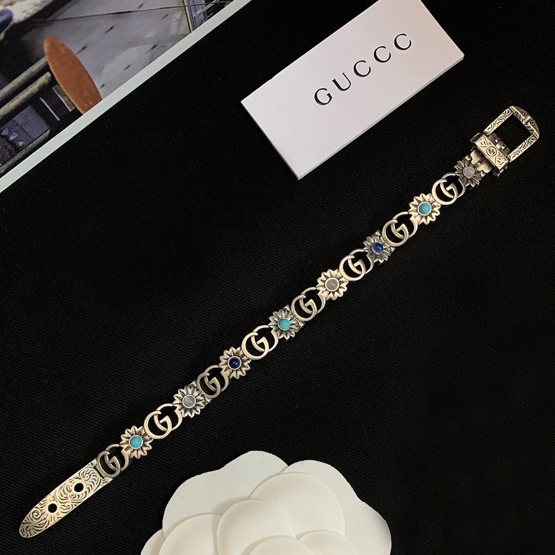 Vintage Alphabet Bracelet XC0823072101