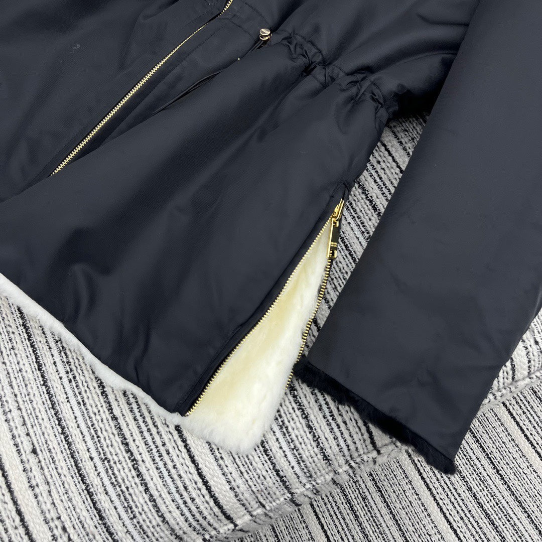 PR autumn and winter contrast color hooded jacket (double-sided) 1824101201