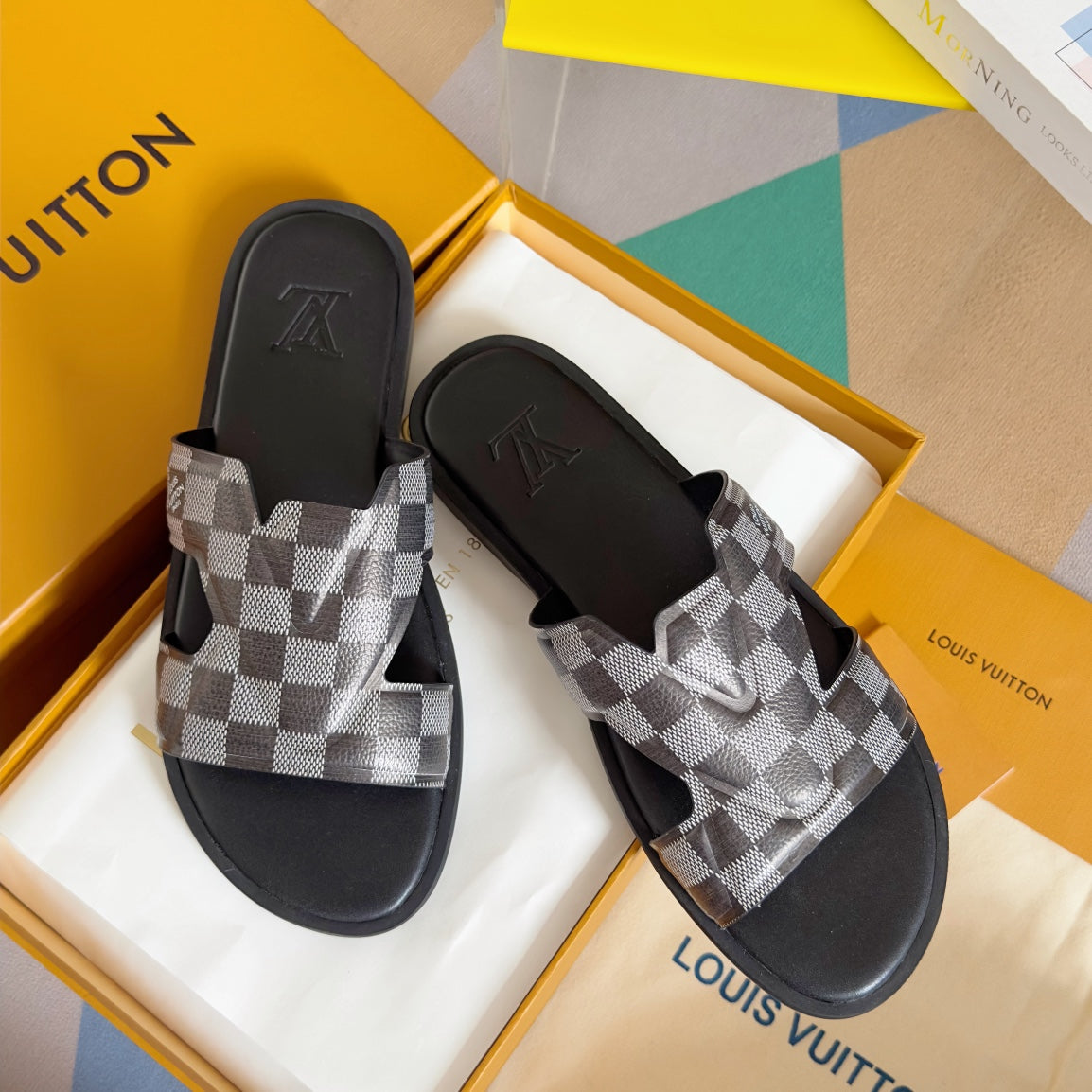 LV OASIS Slippers 1824100908