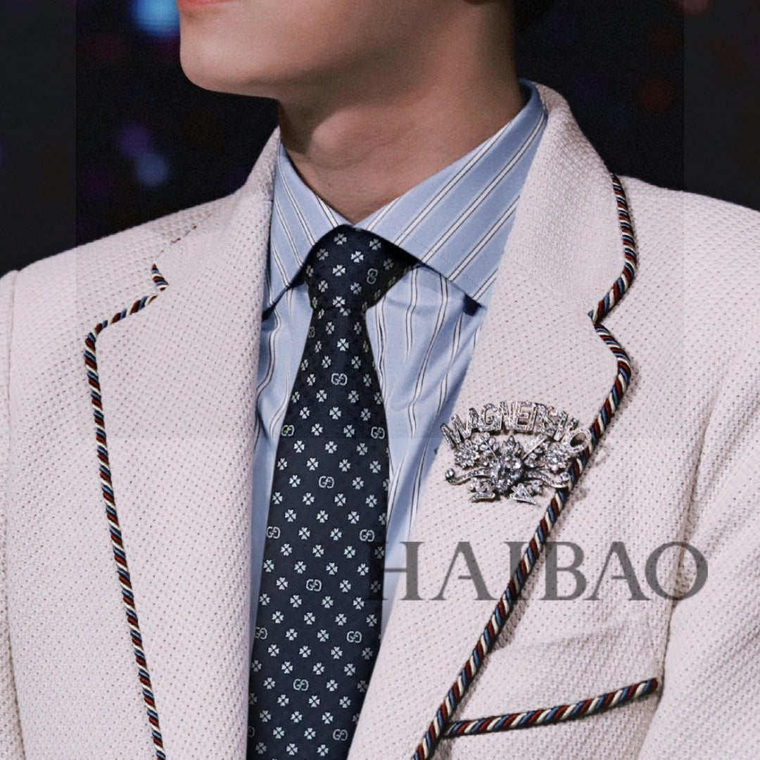 GG four-leaf clover tie 1824060503