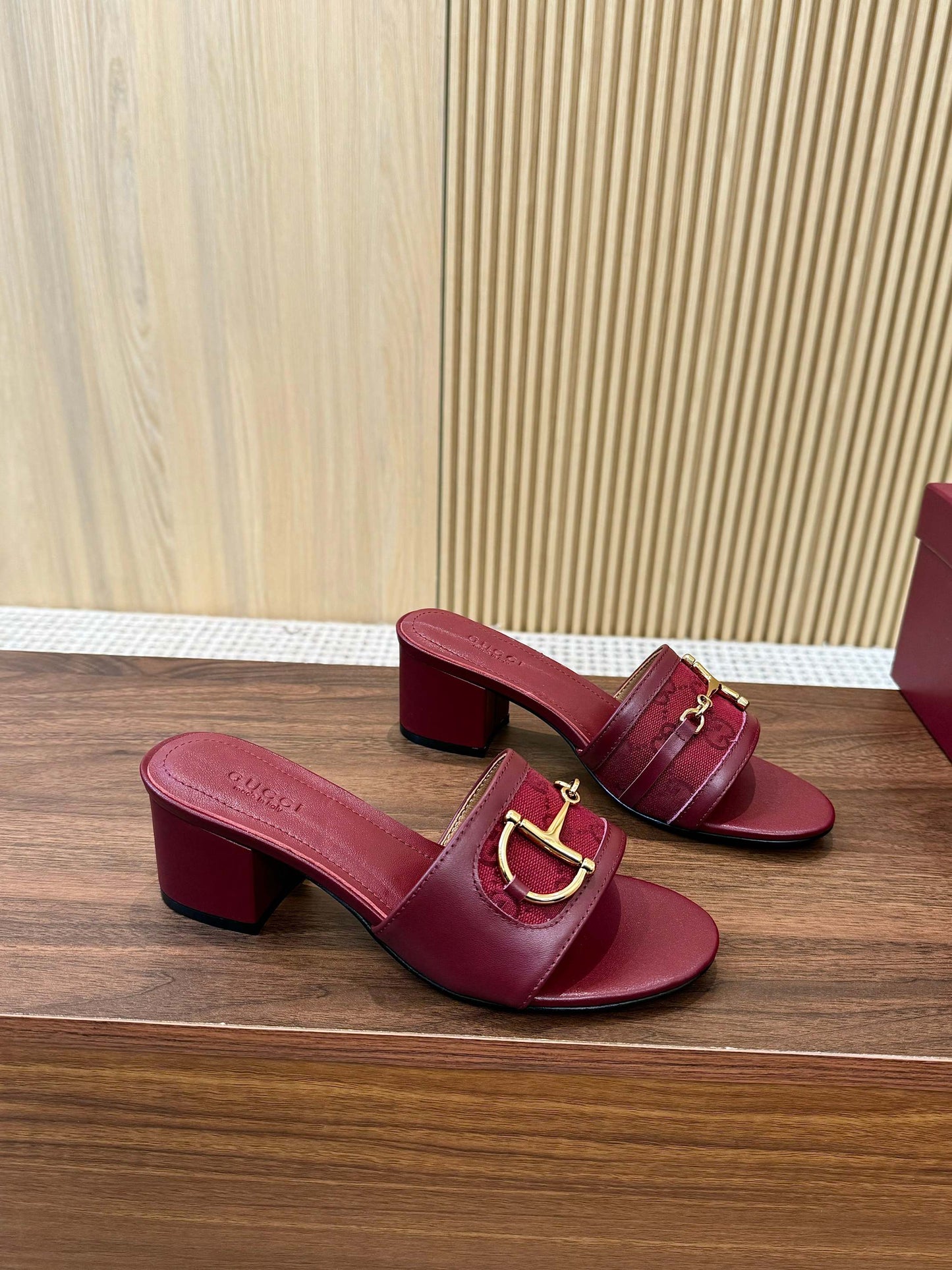 GG slide sandal with Horsebit 1825062311