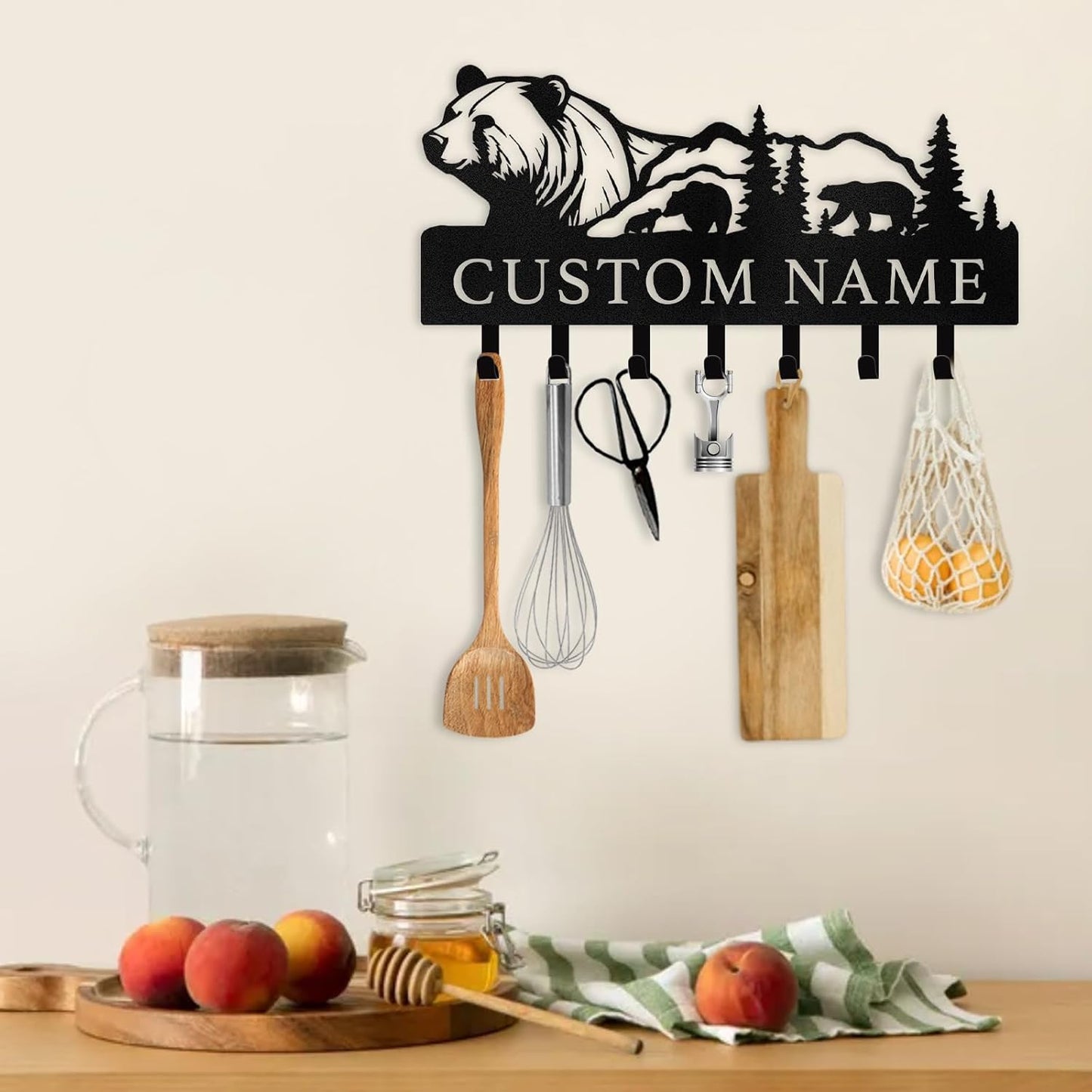 Personalized Polar Bear Key Holder on Wall, Custom Name Key Hanger
