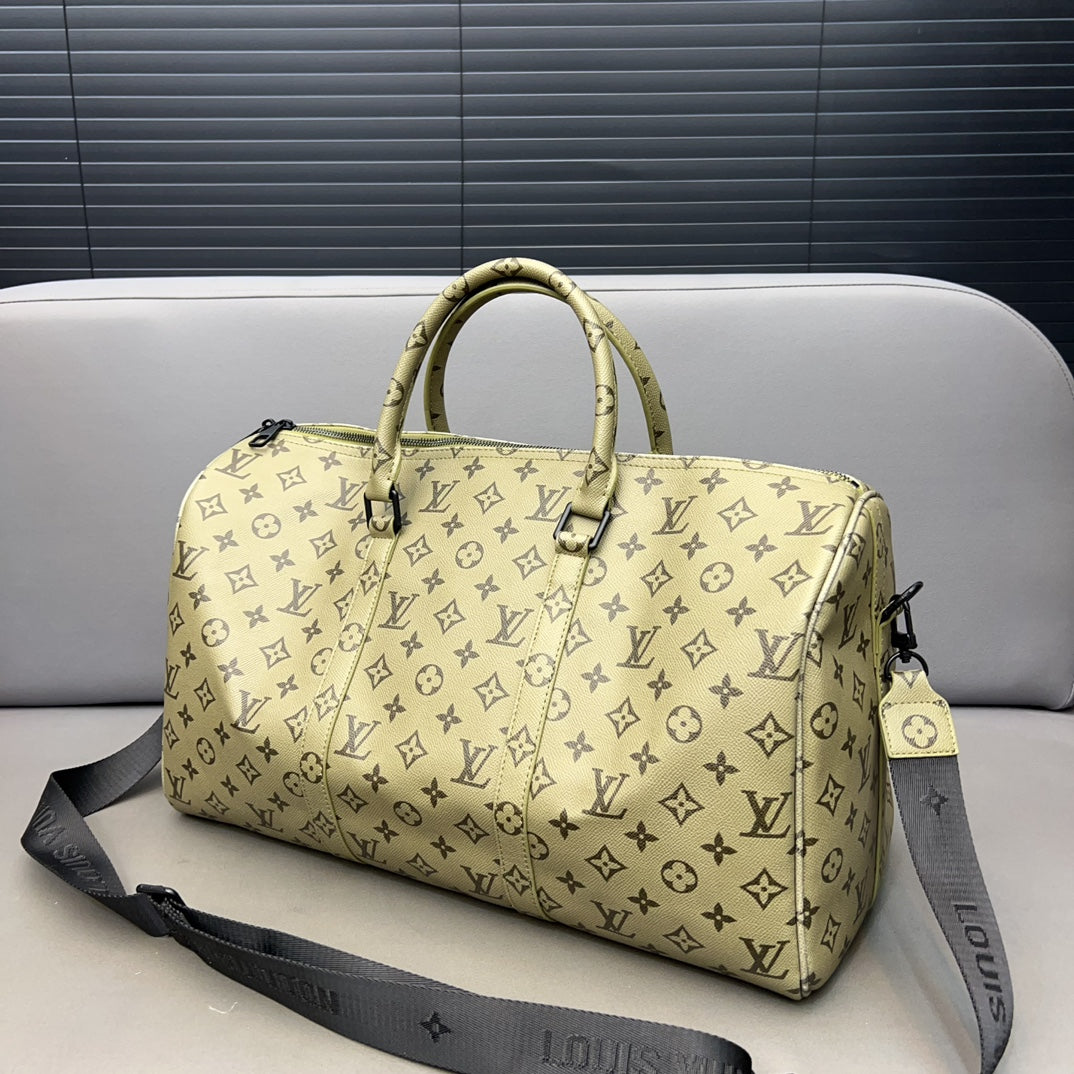 New trendy and fashion bags CWT1023091309