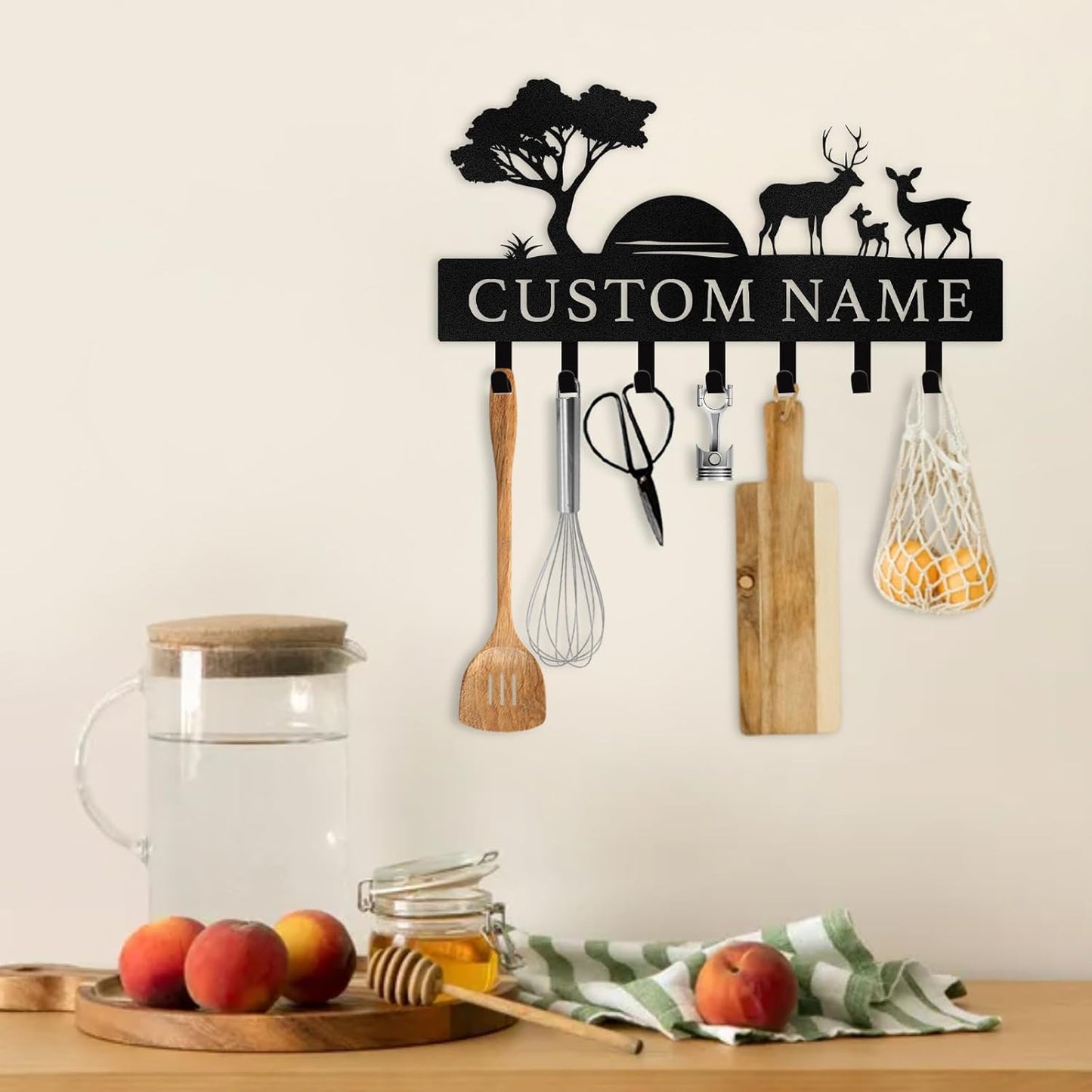 Personalized Polar Bear Key Holder on Wall, Custom Name Key Hanger