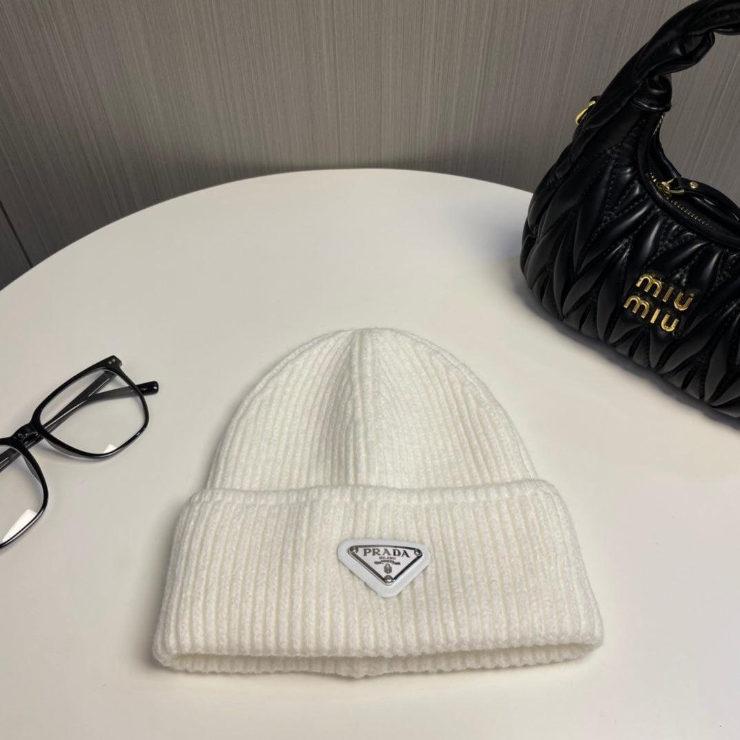 PR Wool and cashmere beanie 1824101611