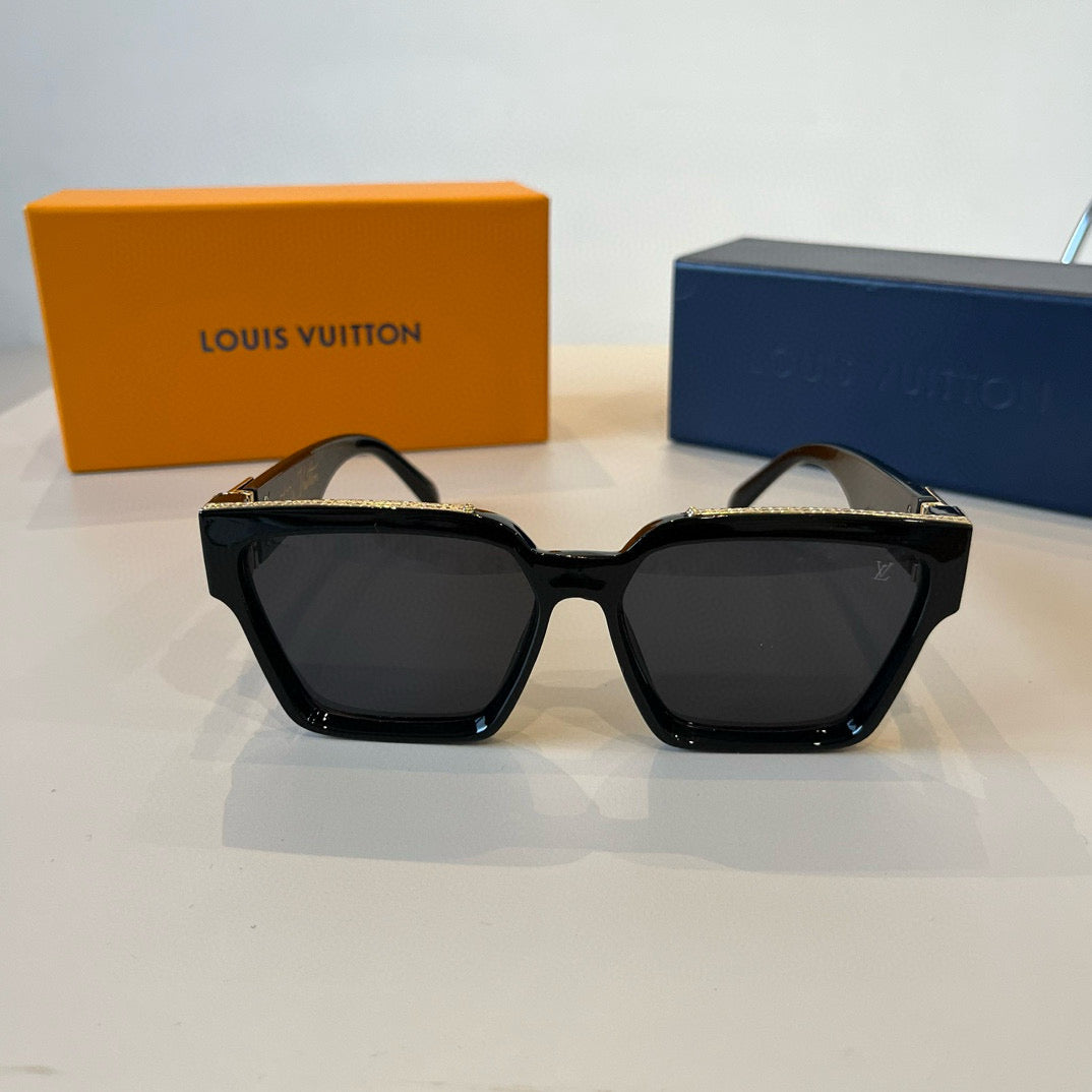 LV Square Full Frame Sunglasses 1825042501
