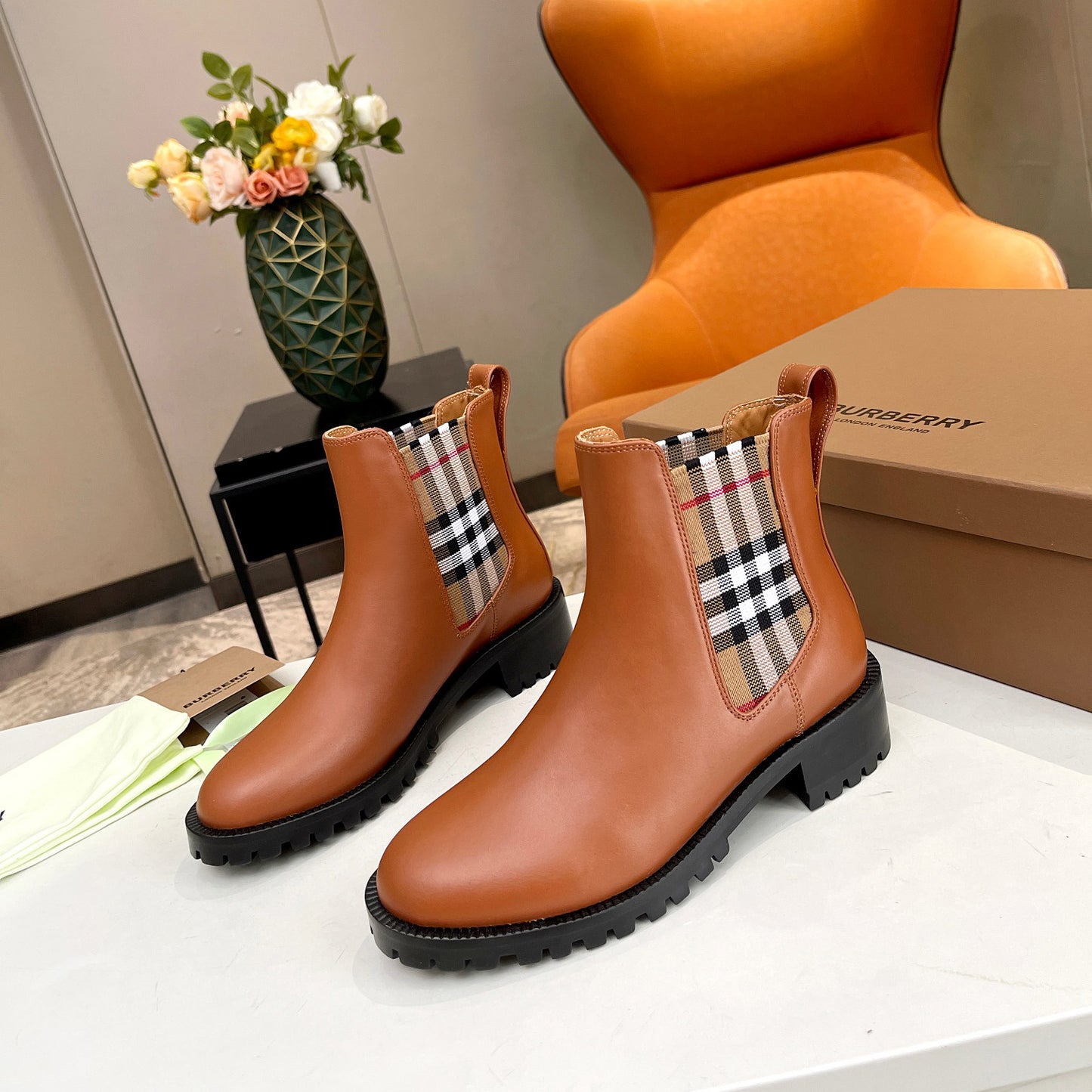 B-Classic Check Leather Boots XC0723080810
