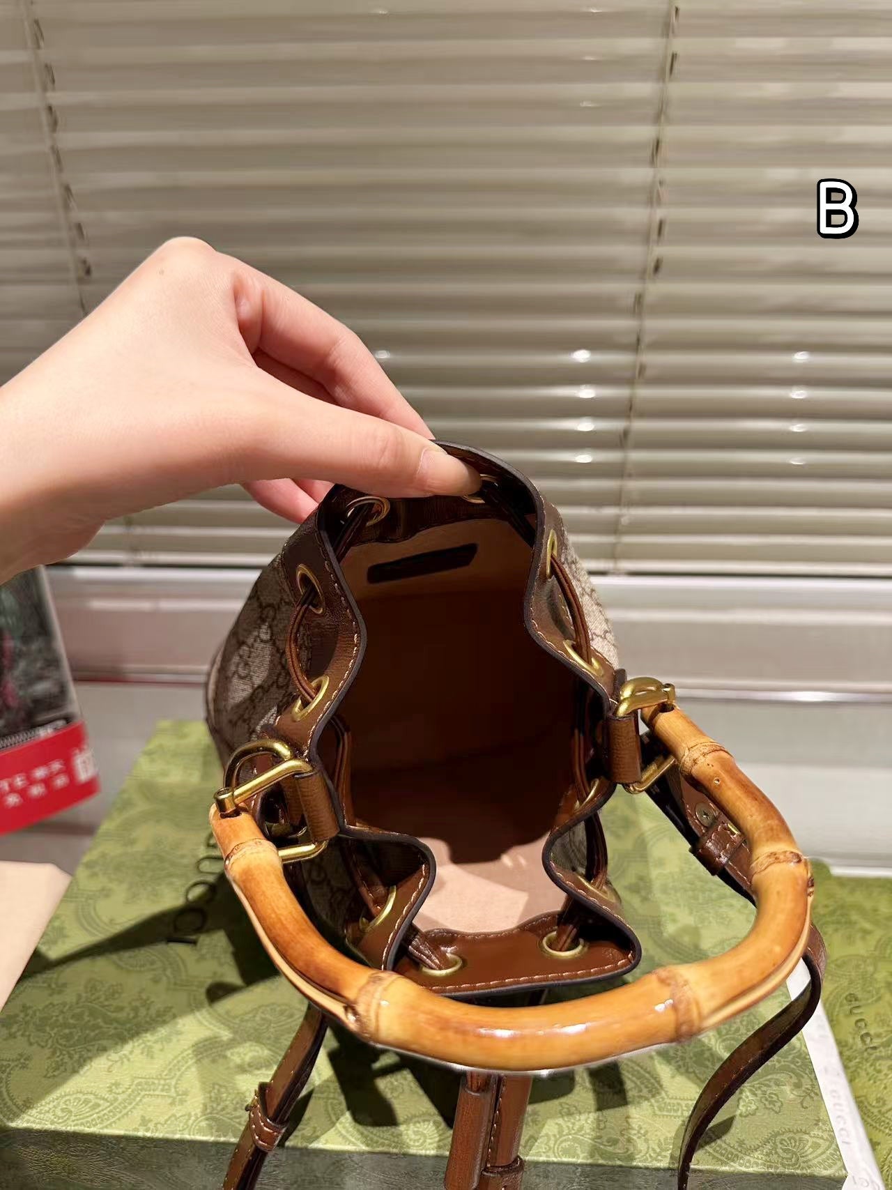 GG Bamboo Bucket Bag 1825052307