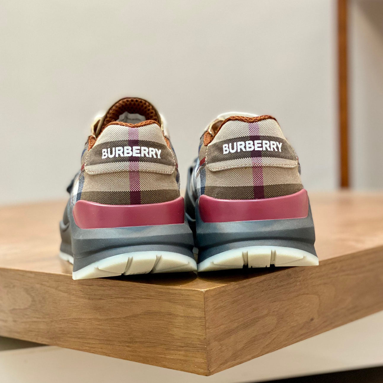 TB sneakers 1824101707