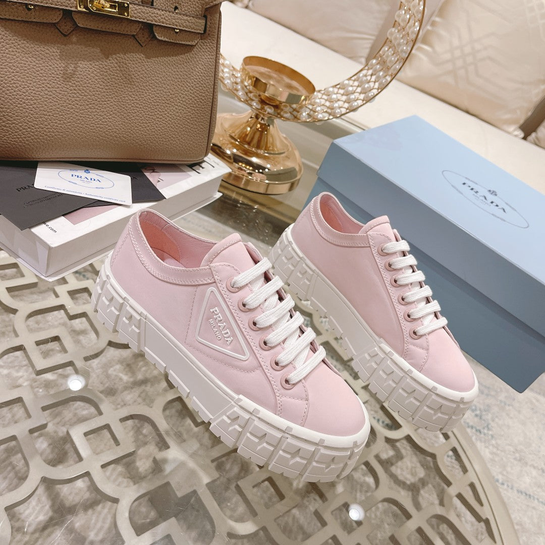 New fashionable and versatile thick-soled sneakers 1024013001