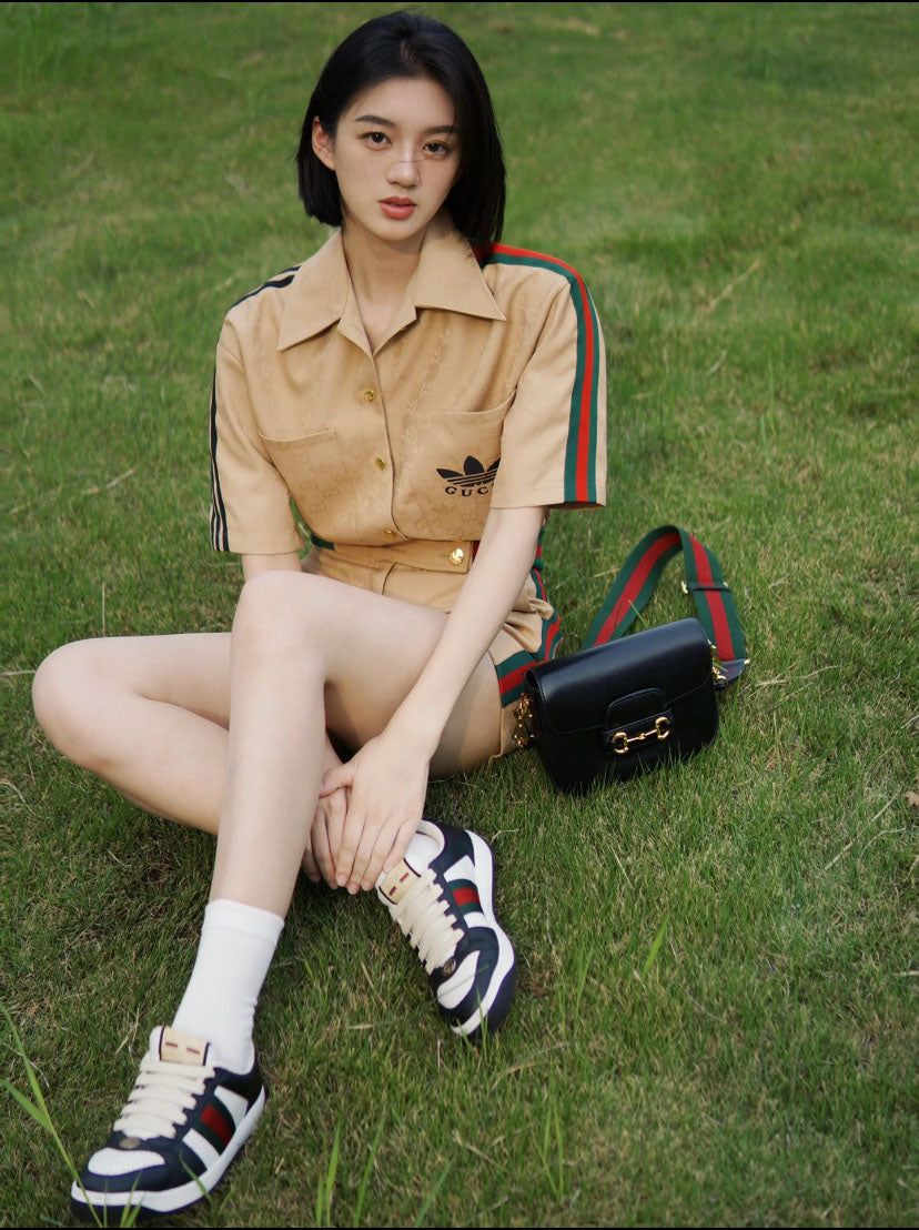 Classic Sneakers 25090302