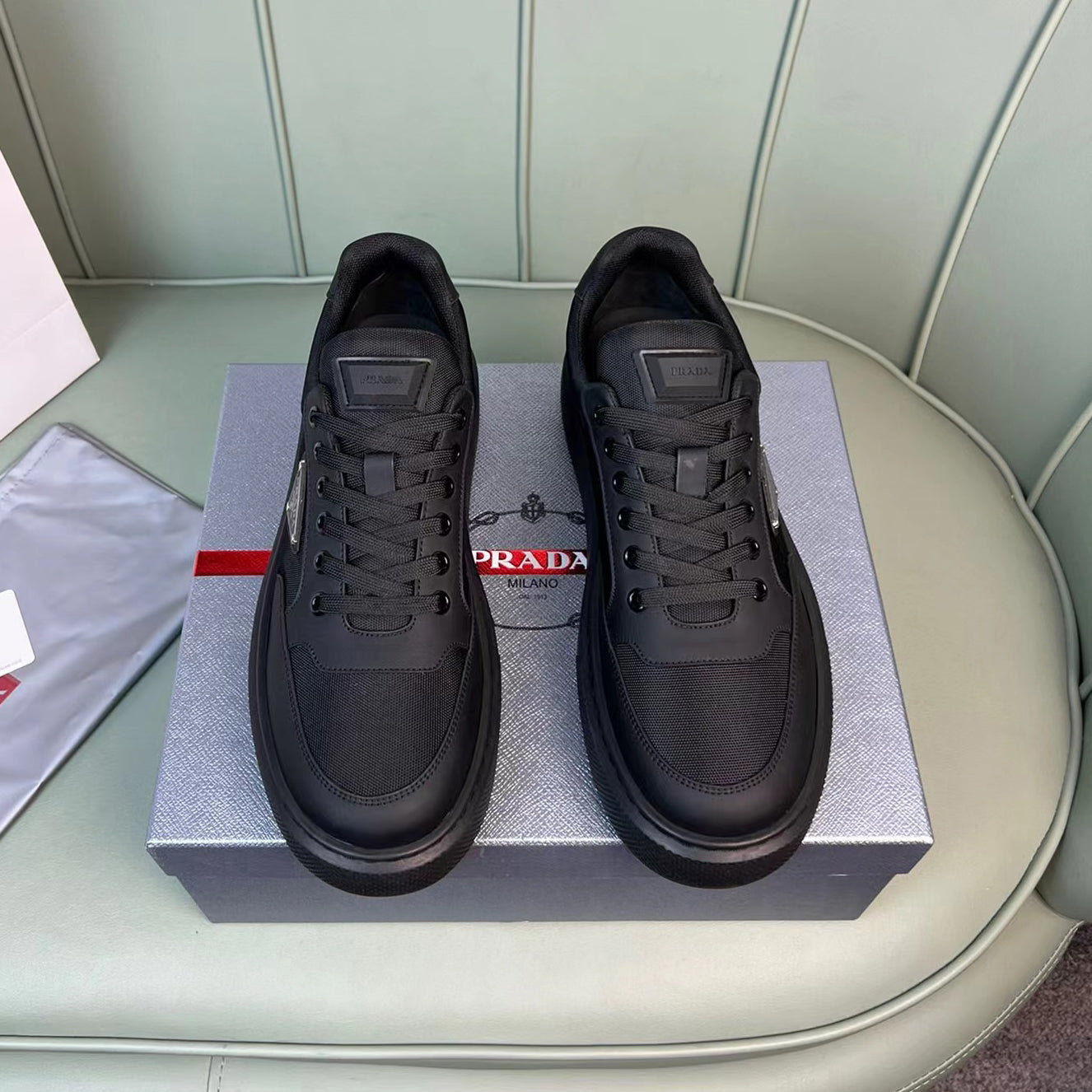 New breathable leather and canvas sneakers 1824041902
