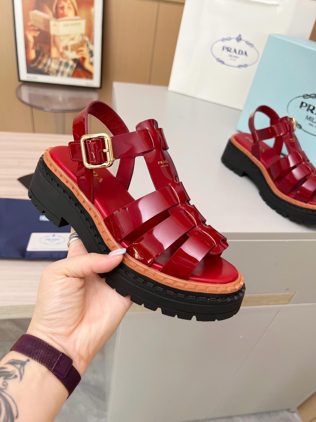 PR Leather Roman Rubber Sandals 1825031001