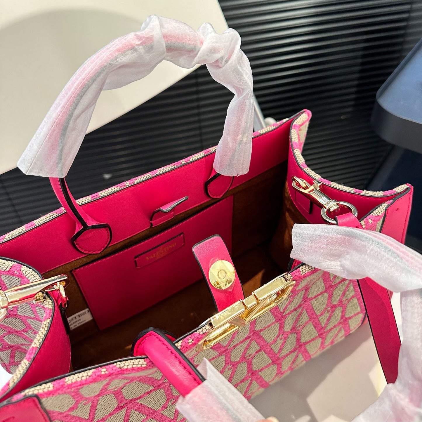 VT SS23 printed tote bag 1824081602