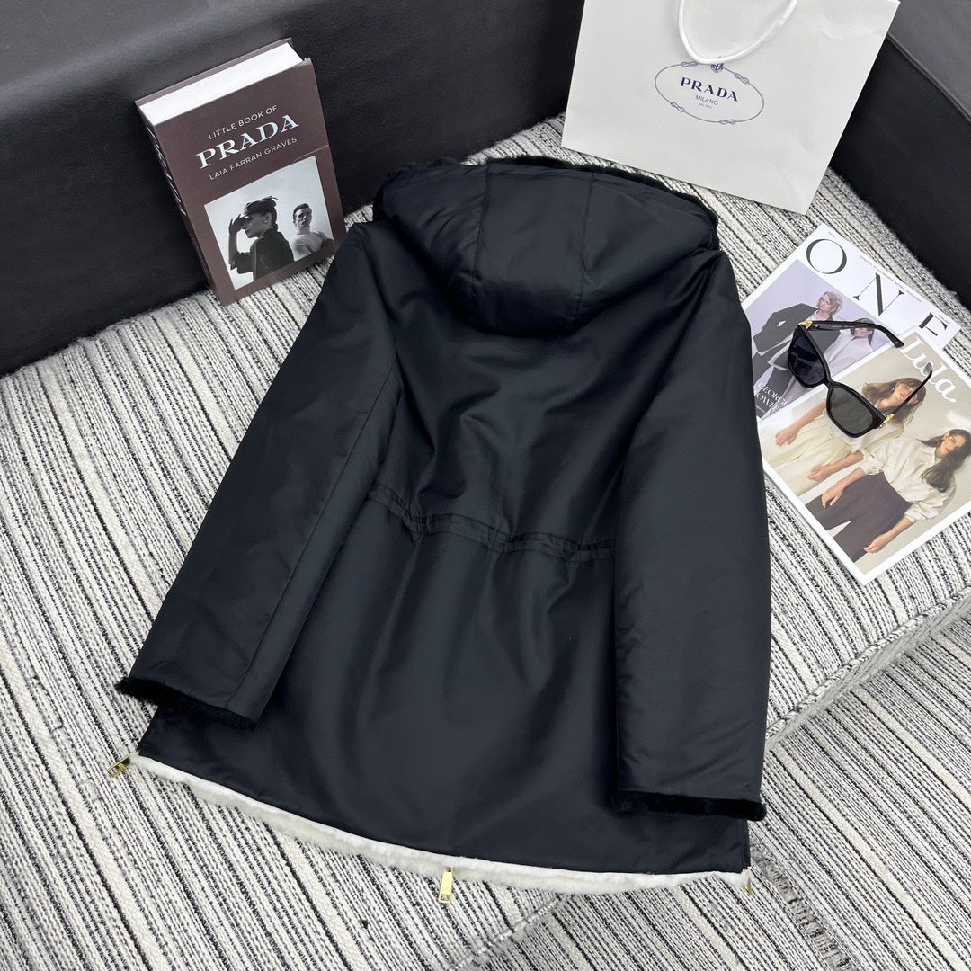 PR autumn and winter contrast color hooded jacket (double-sided) 1824101201