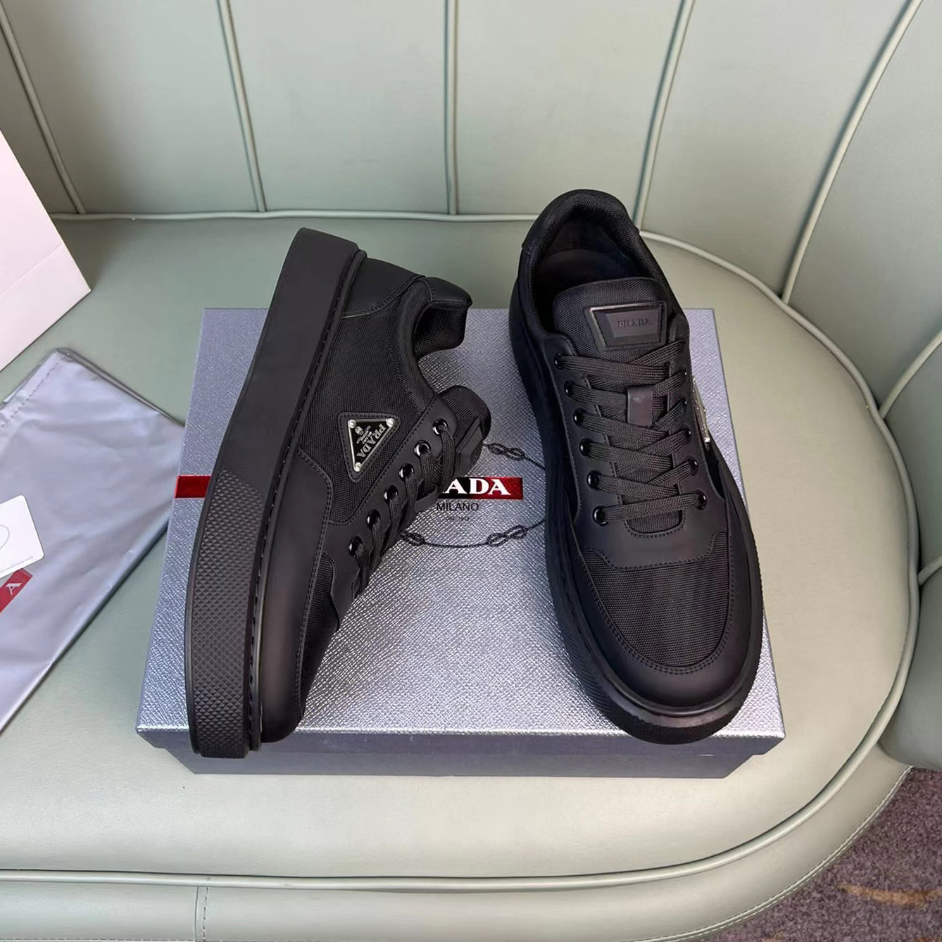 New breathable leather and canvas sneakers 1824041902