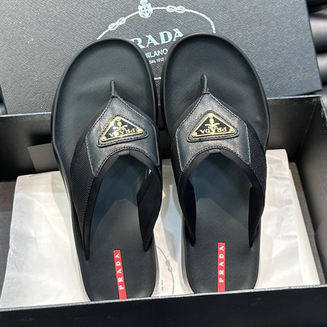 Men's New Logo Flip Flops Sandals 1025031312