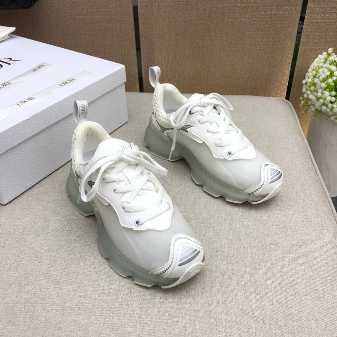 New fashion and versatile sneakers PD1023110918