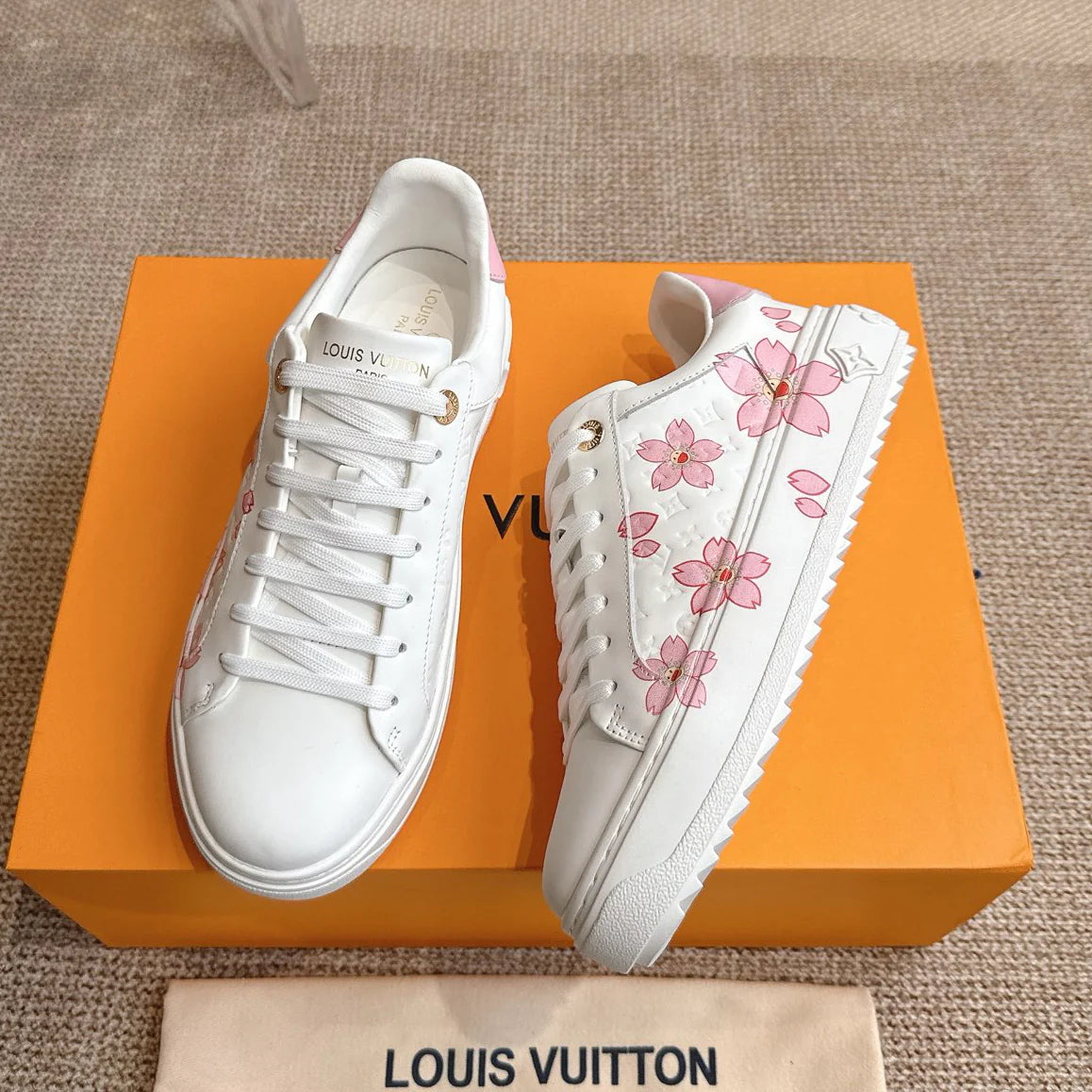 Cherry Blossom Series Casual White Shoes Sneakers For Women 1025042603