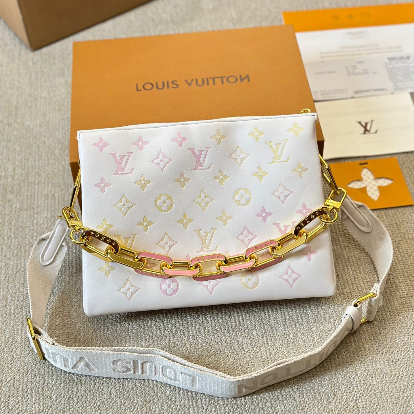 L Coussin bag 1824062404