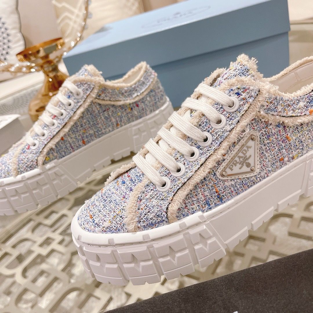 New Thick-soled Muffin Board Shoes Women's Sports Shoes Casual 1024052725