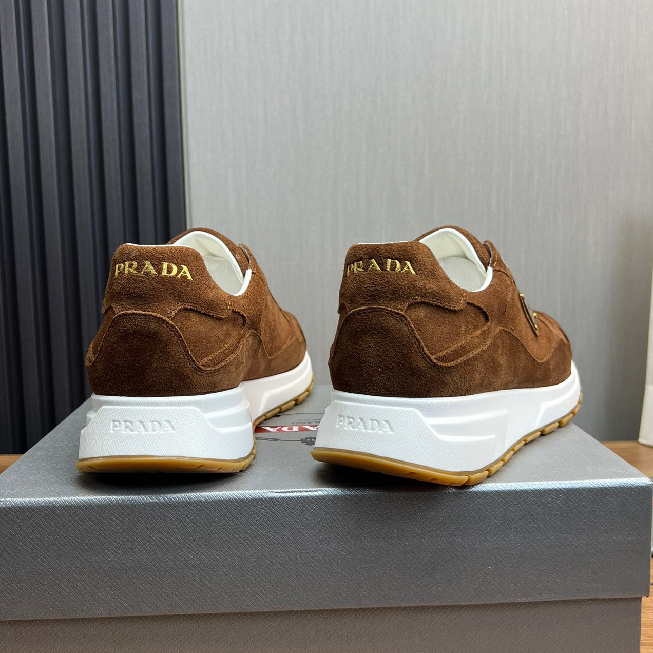 PR sneakers 1824102503