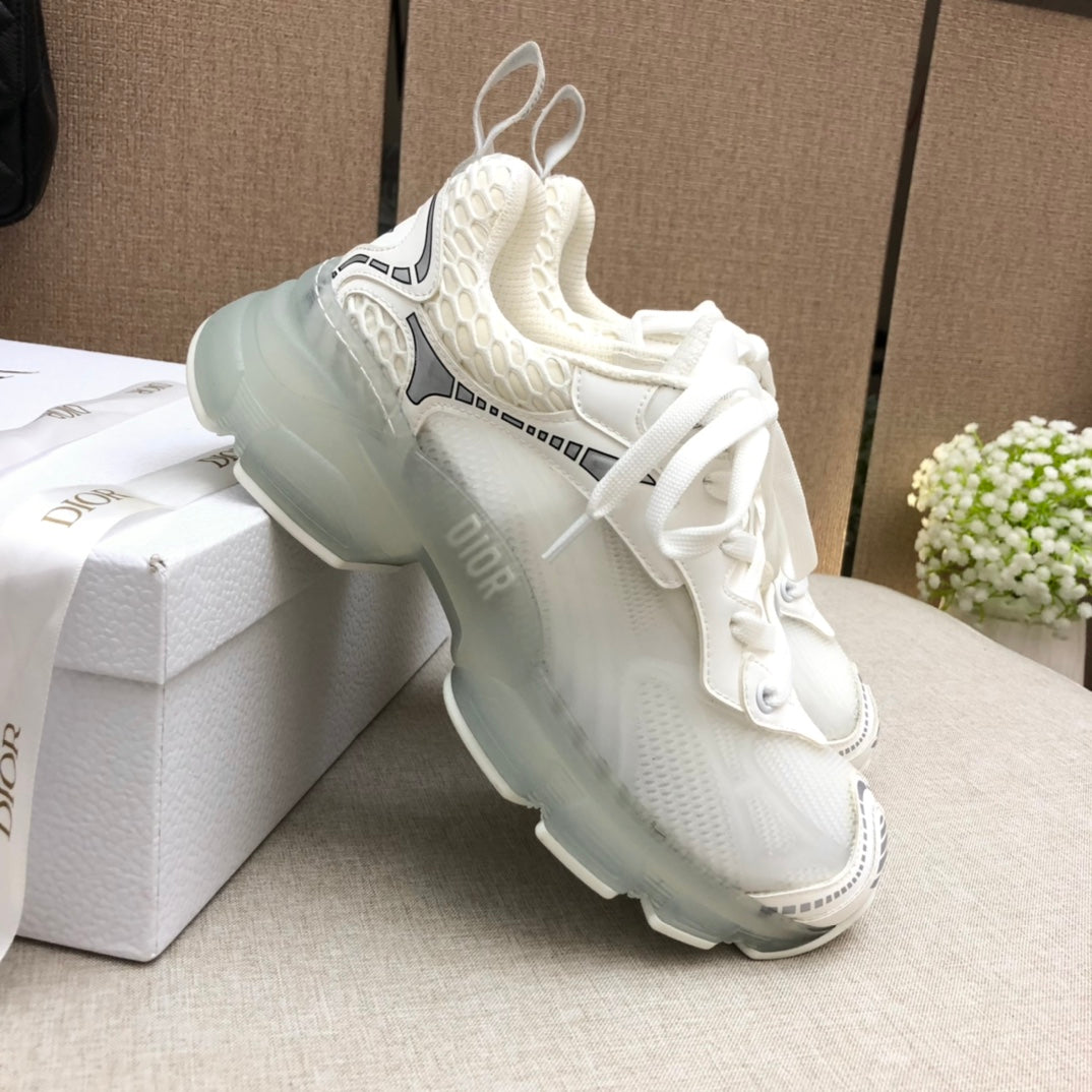 New fashion and versatile sneakers PD1023110918