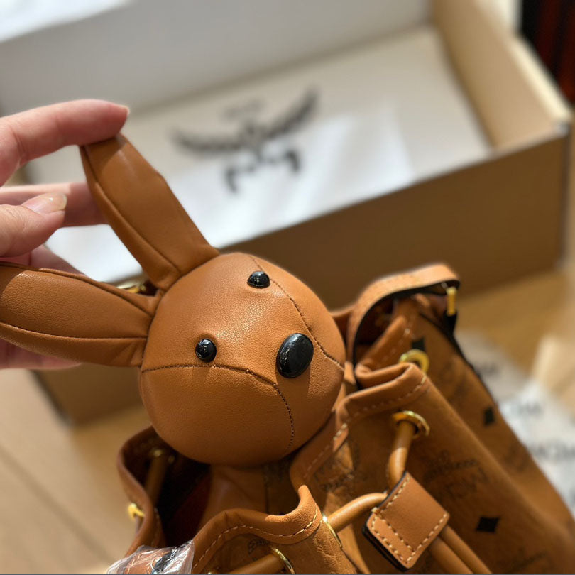 MCM new bucket bag (with rabbit accessories) XC24092433