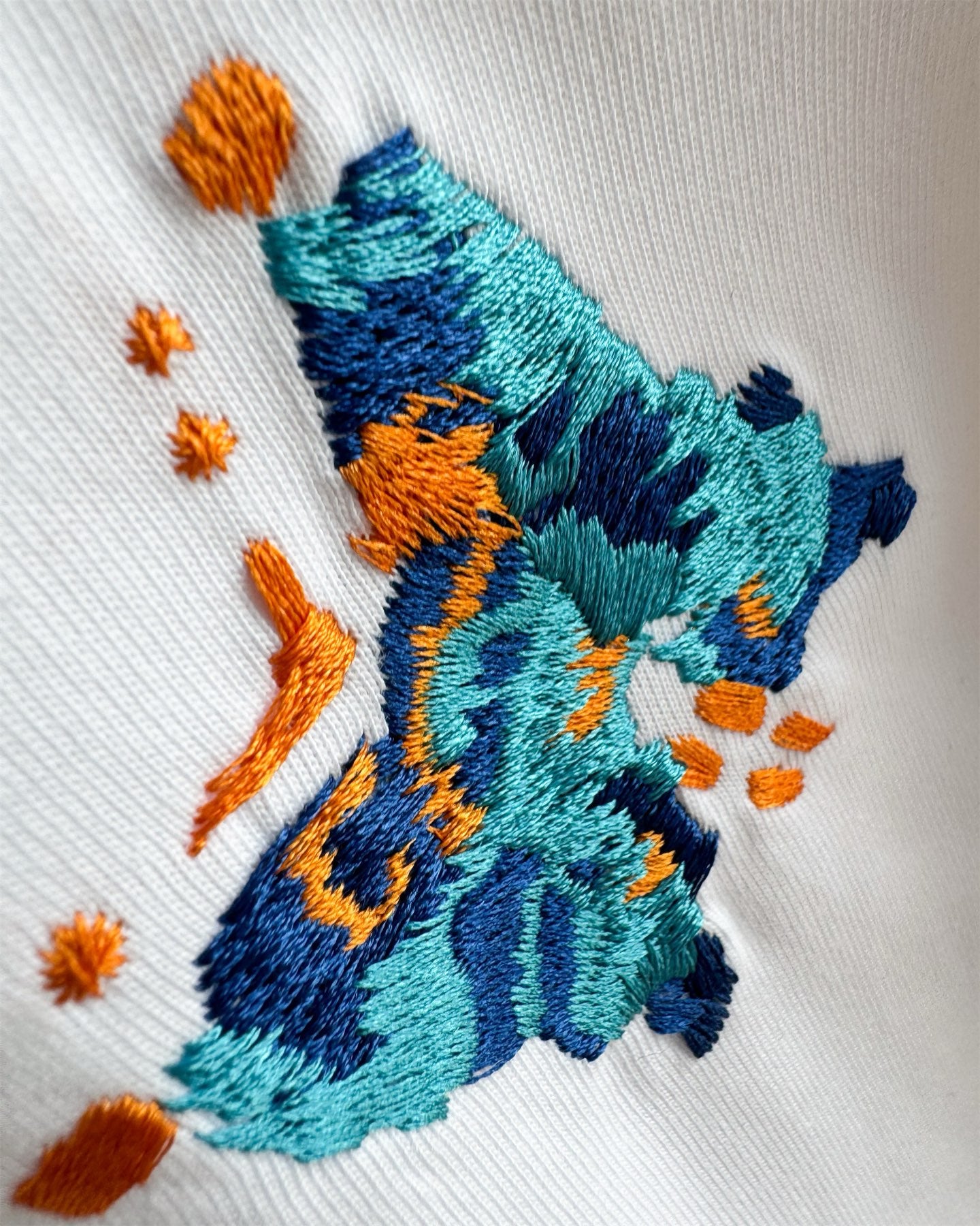 LV Unisex butterfly embroidered T-shirt 1825052210