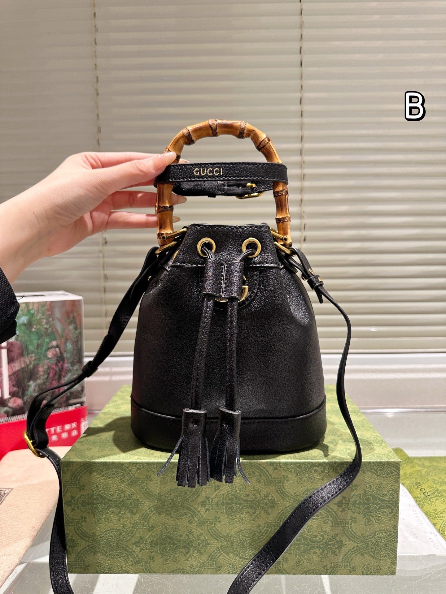 GG Bamboo Bucket Bag 1825052307