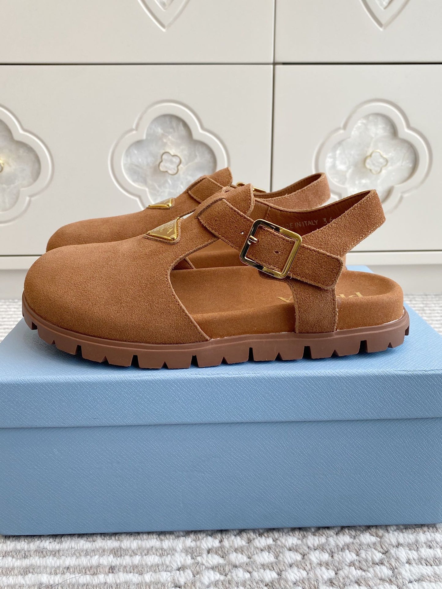 PR Birkenstocks 1825061818