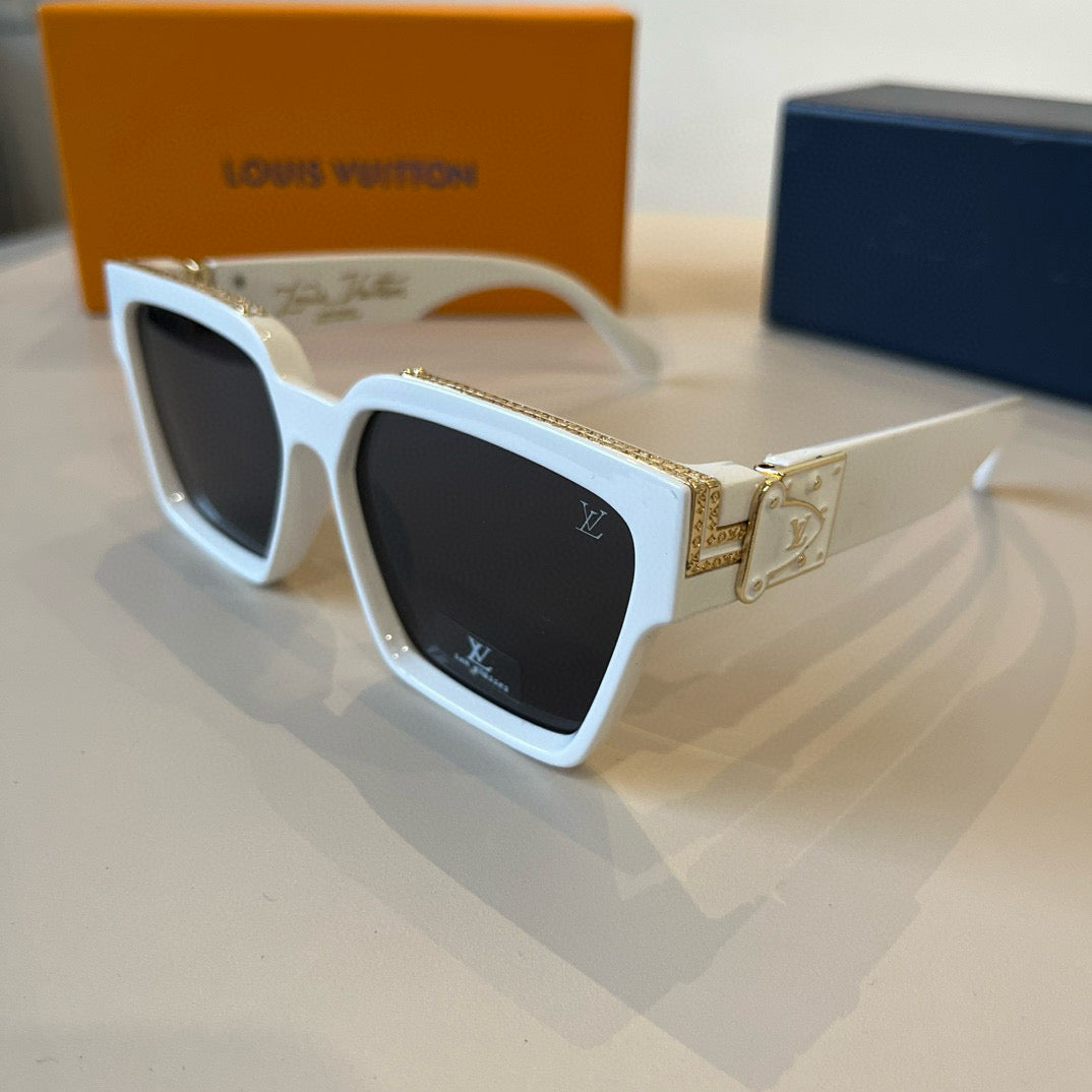 LV Square Full Frame Sunglasses 1825042501