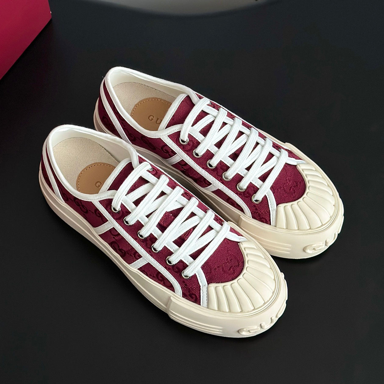 GG Women's chunky sneaker 1825040106