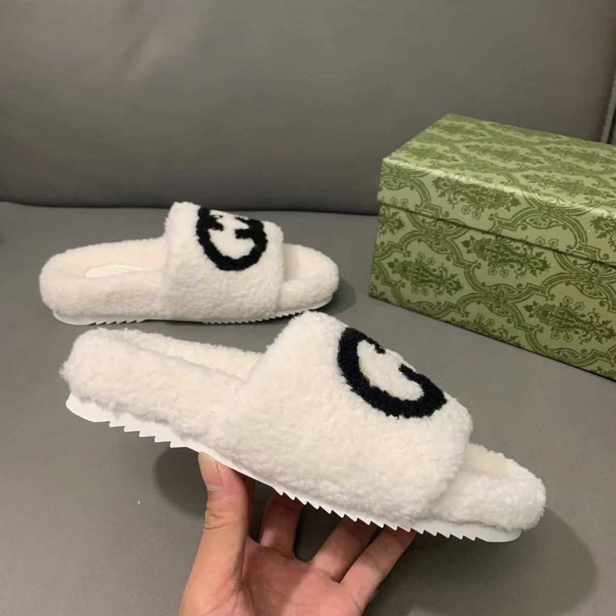 Fashion new lamb wool slippers PD1023072606