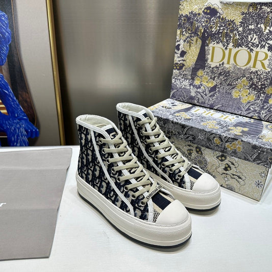 Fashion new high top casual sports shoes 1023120502
