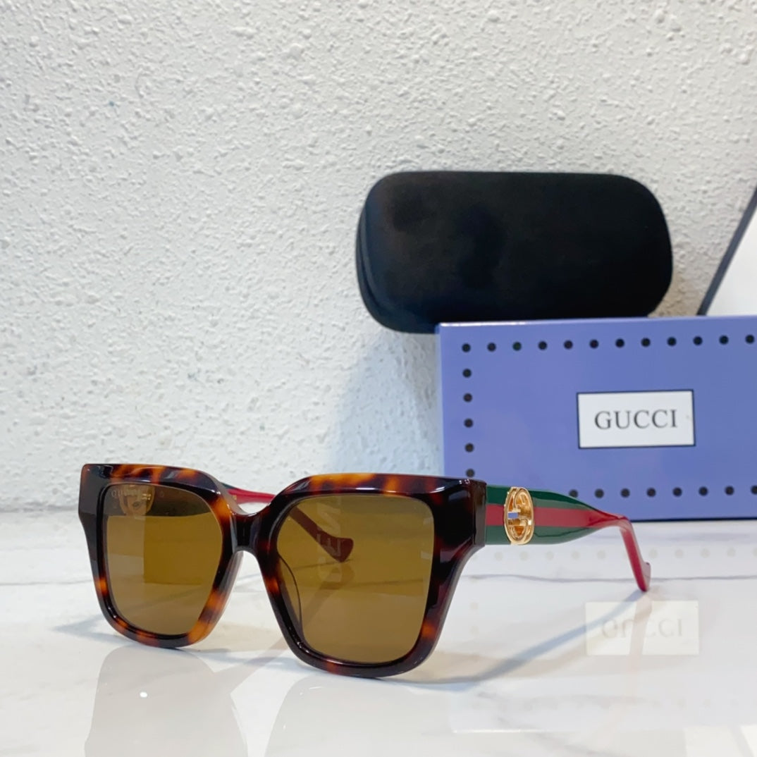 G Unisex Sunglasses 1824073101