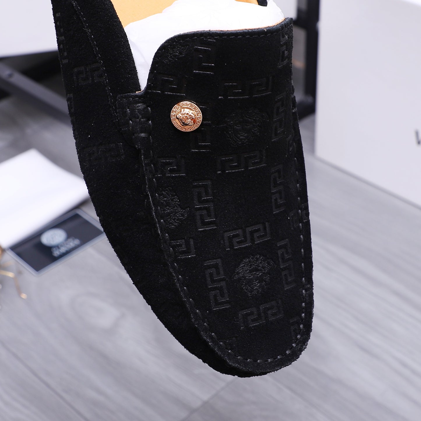 VS MEDUSA Embossed Shoes 1824060902