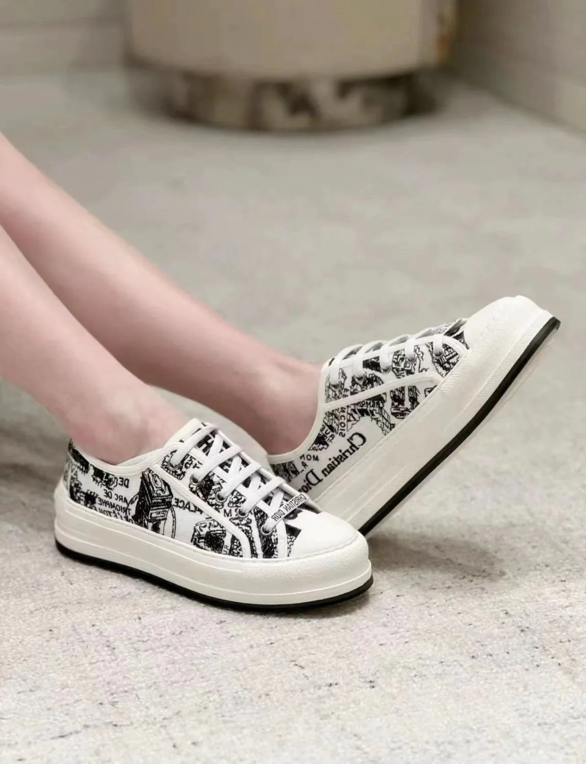 Embroidered Canvas New Genuine Leather Height Increased Thick-soled All-match Casual SneakersPD052412403