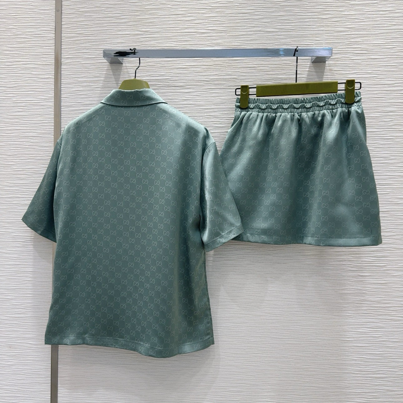 GG Short sleeve + short skirt suit 1825052216