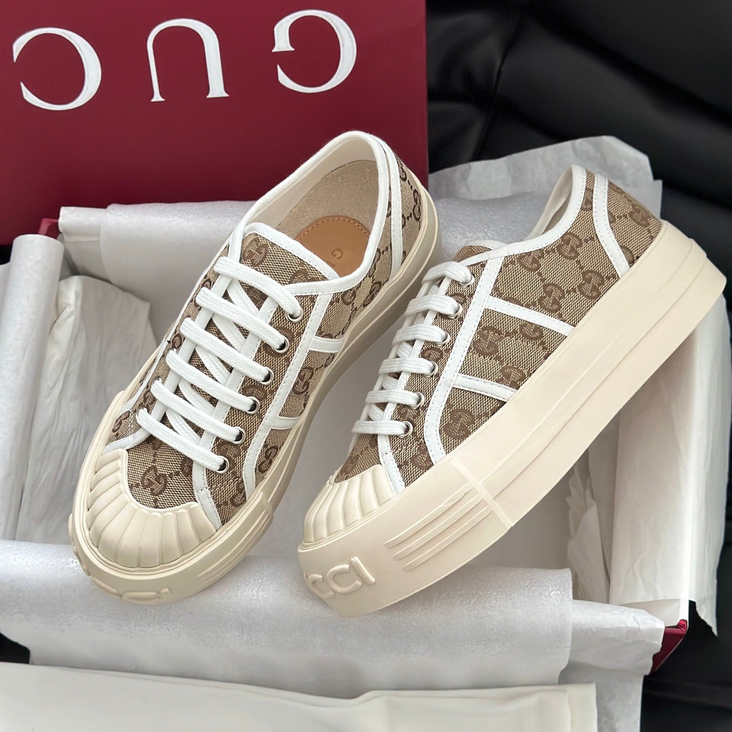 GG Women's chunky sneaker 1825040106