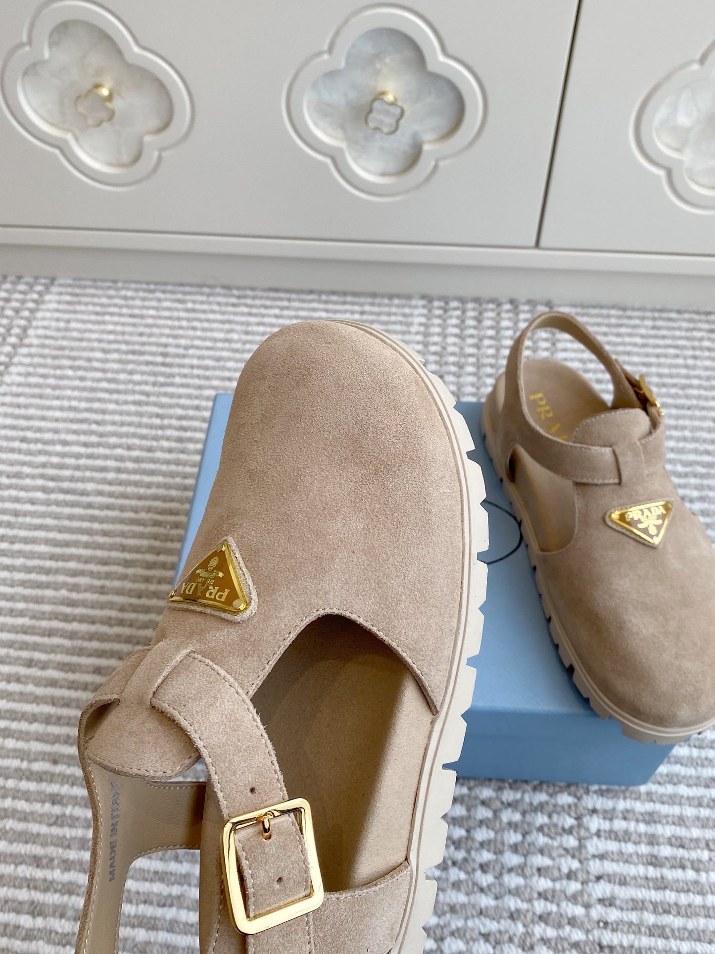 PR Birkenstocks 1825061818