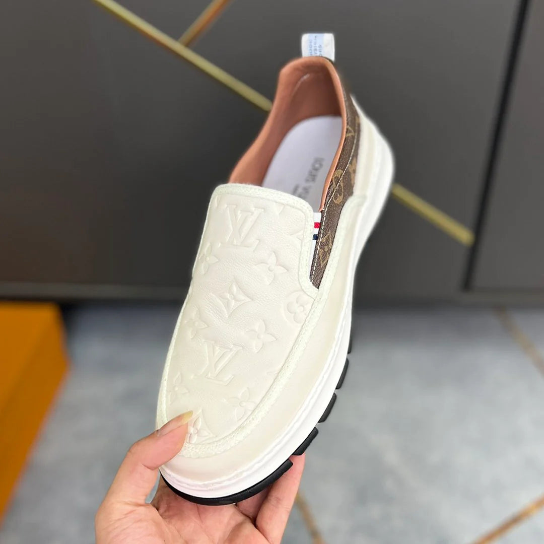 New fashion and versatile men's sports and casual shoes 1024020610