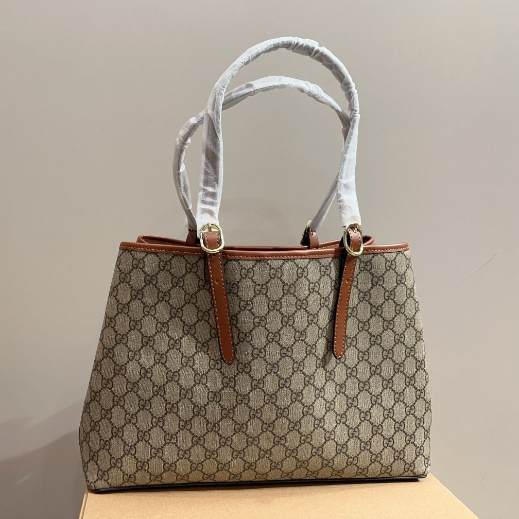 G Emblem Tote Bag 1824081210